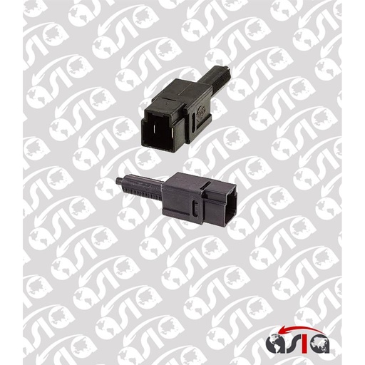 [00003958] INTERRUPTOR LUZ RETROCESO XTRAIL T30