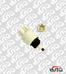 [00011943] INTERRUPTOR FRENO COROLLA 09/18